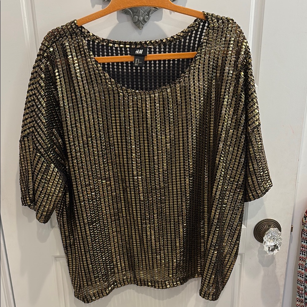 H&M Women's Gold Sequin Top